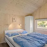 Дом отдыха Stunning In With Sauna Транекер