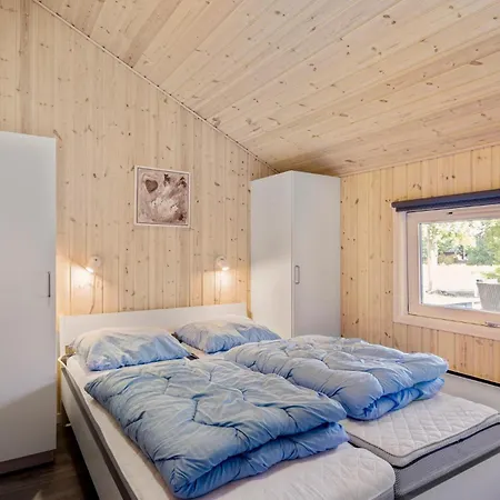 Holiday home Stunning In With Sauna